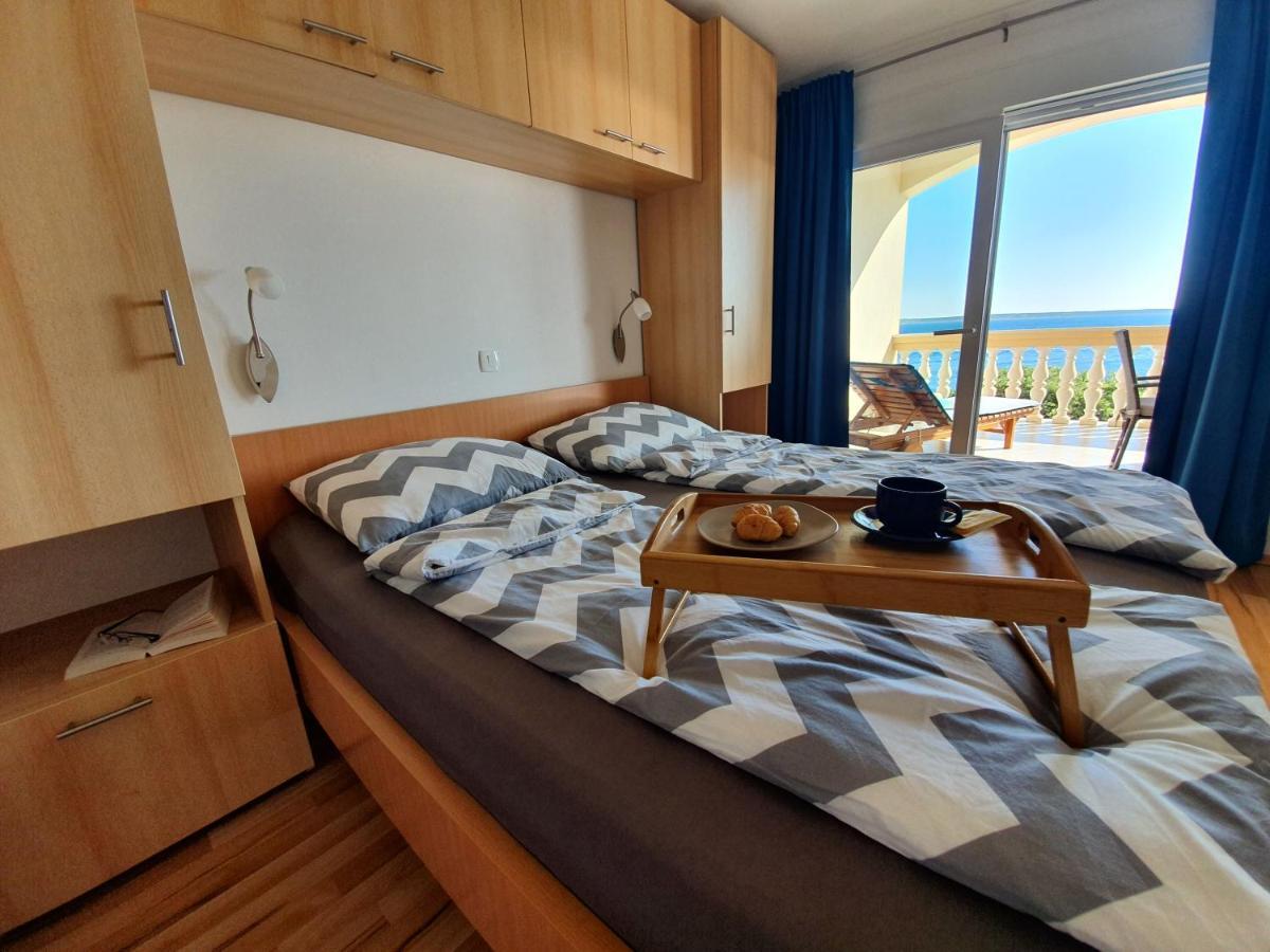 Comfortable Family Apt Iris 20M From Beach In Mandre Exterior photo