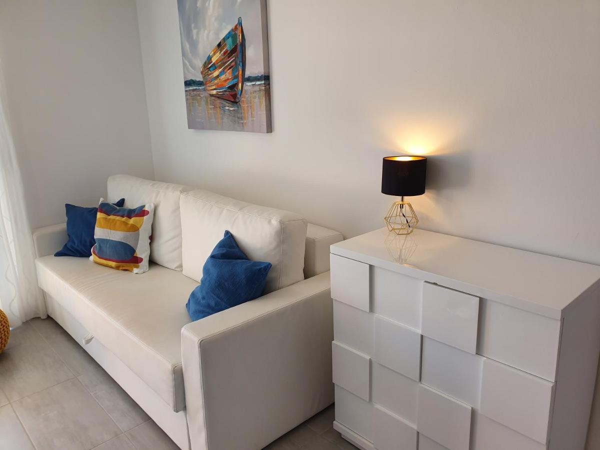 Comfortable Family Apt Iris 20M From Beach In Mandre Exterior photo